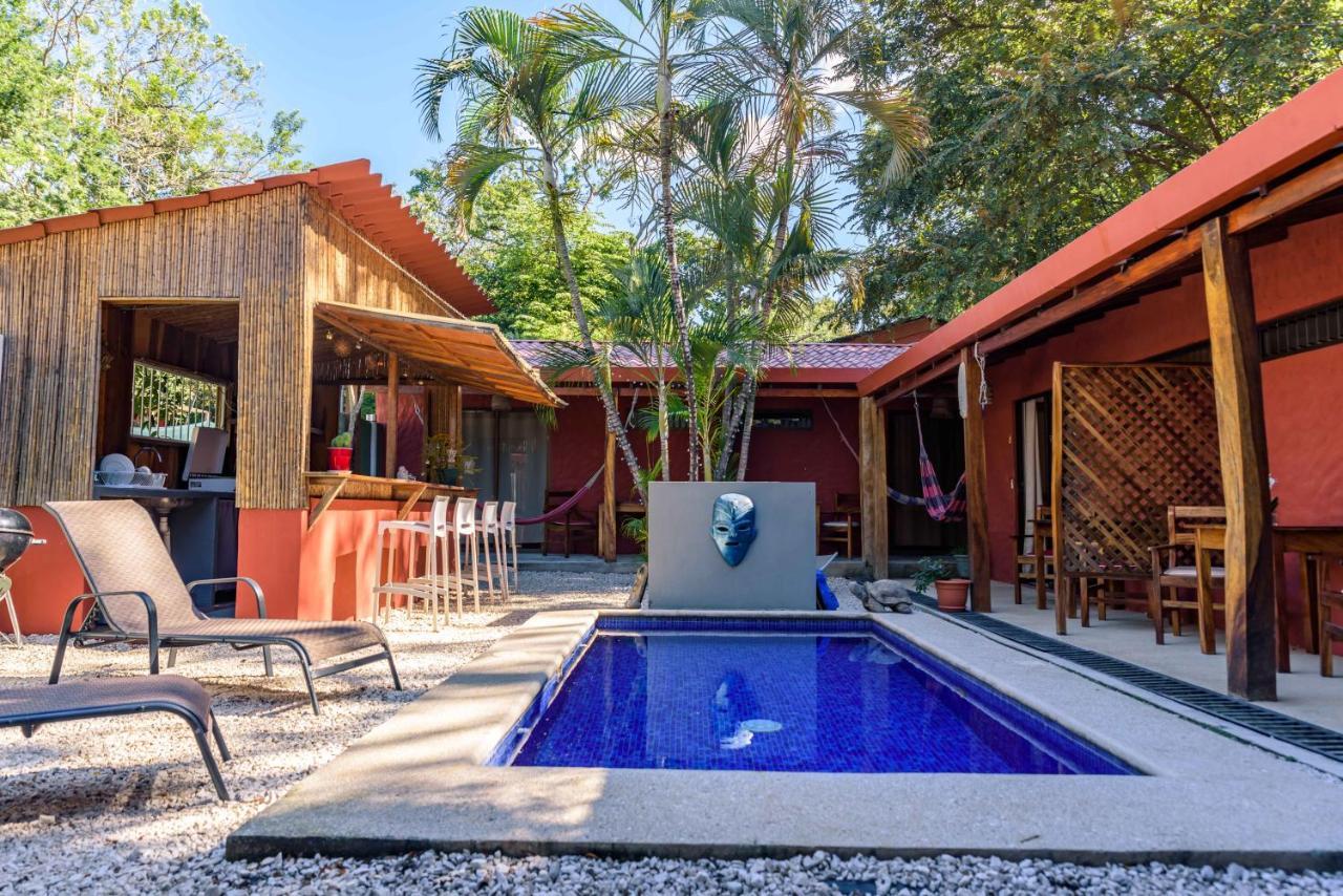 Hotel Mahayana Tamarindo Exterior photo