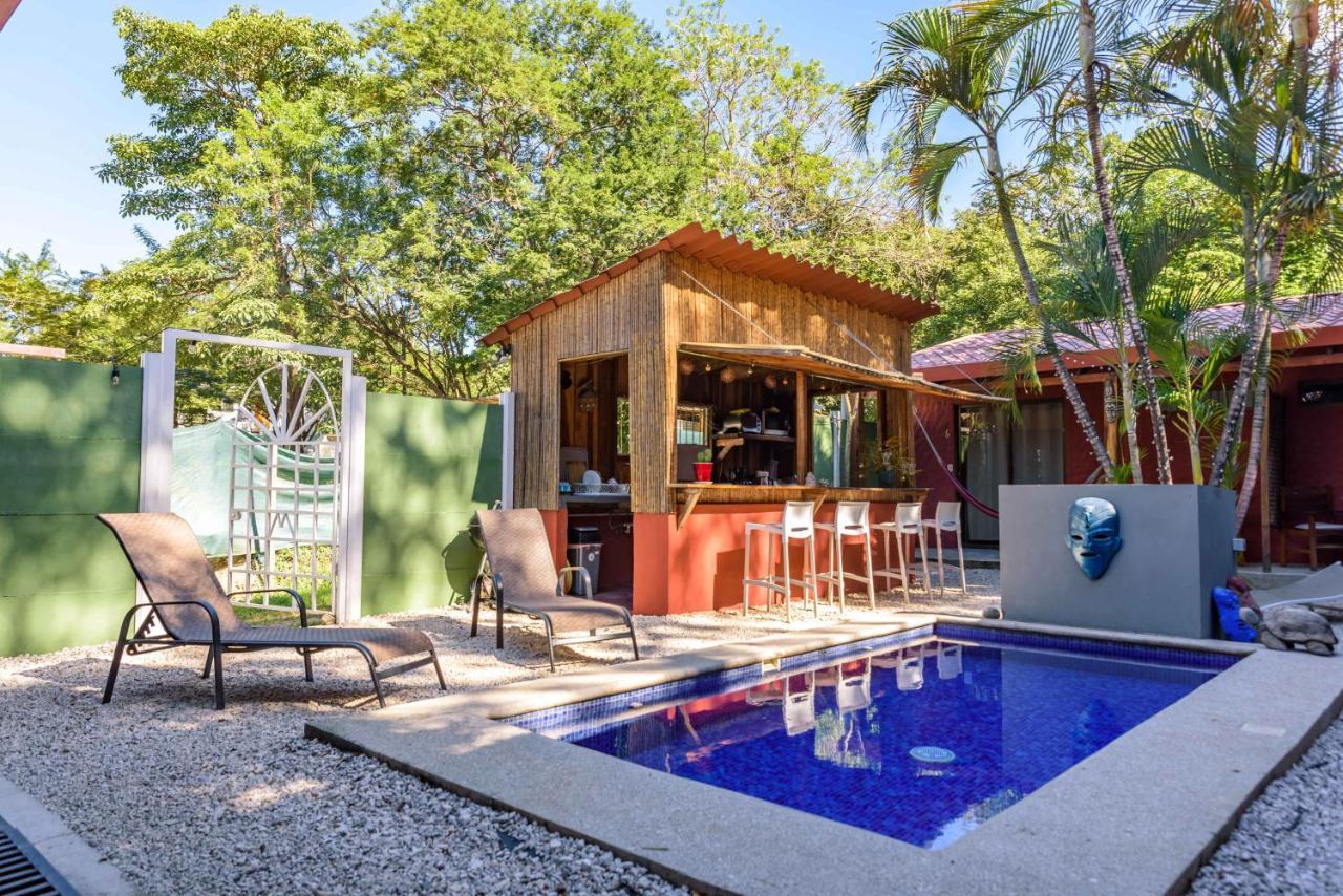 Hotel Mahayana Tamarindo Exterior photo