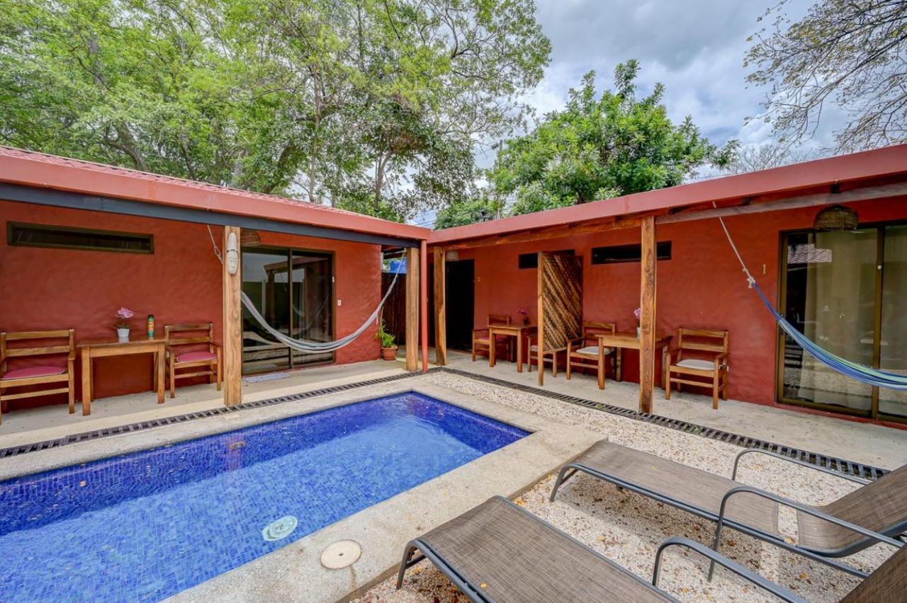 Hotel Mahayana Tamarindo Exterior photo