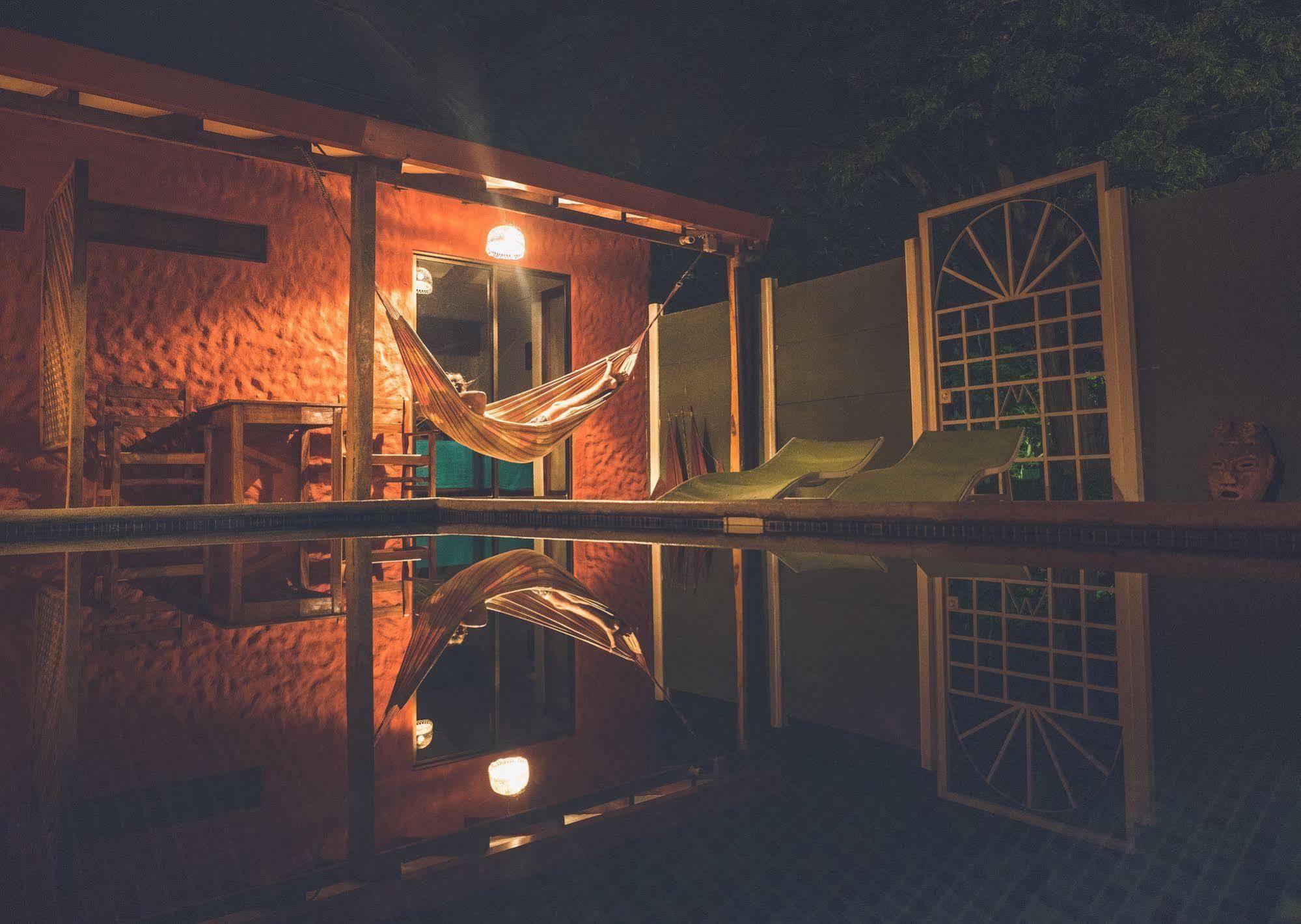 Hotel Mahayana Tamarindo Exterior photo